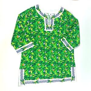Disney Park Caribbean Beach Resort Tunic Top Womens Sz L Mickey Minnie Green SEE